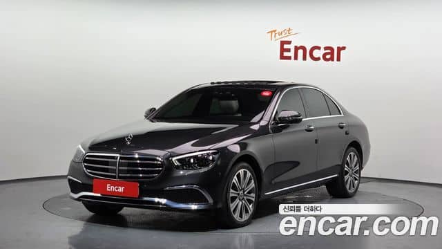 Mercedes-Benz E-Class, 2022