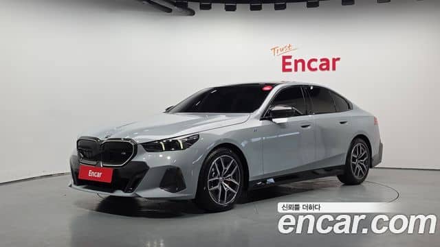 BMW 5 Series, 2024