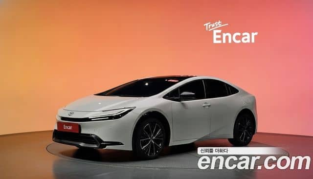 Toyota Prius, 2025