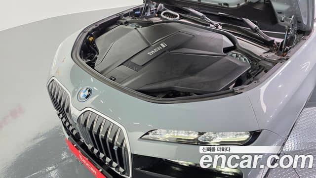 BMW i7, 2023