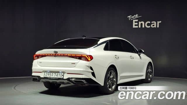 Kia K5, 2020