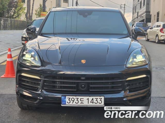 Porsche Cayenne, 2023