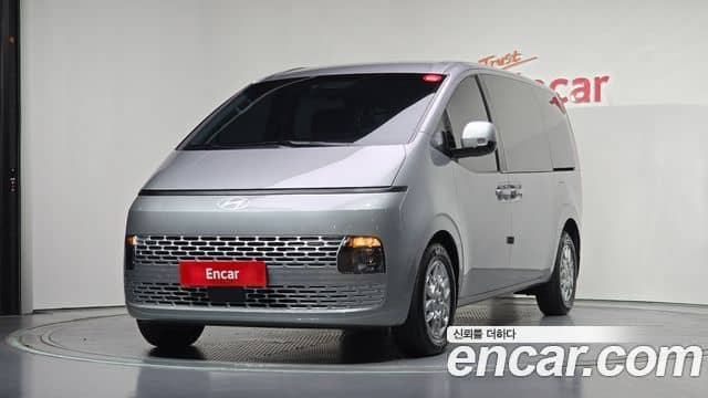 Hyundai Staria, 2025