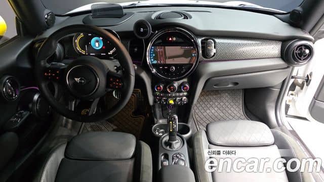 Mini Cooper Electric, 2023