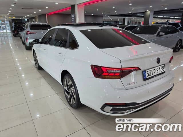 Volkswagen Jetta, 2022