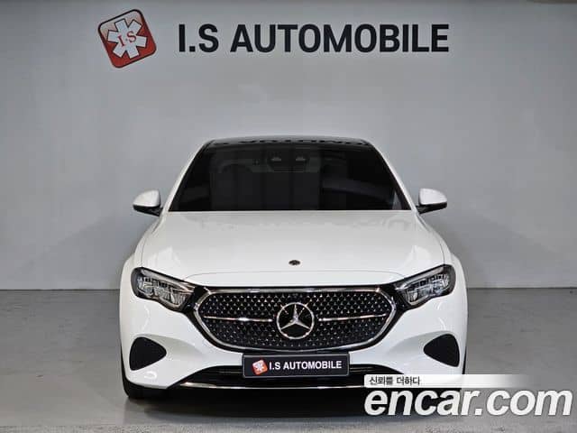 Mercedes-Benz E-Class, 2024