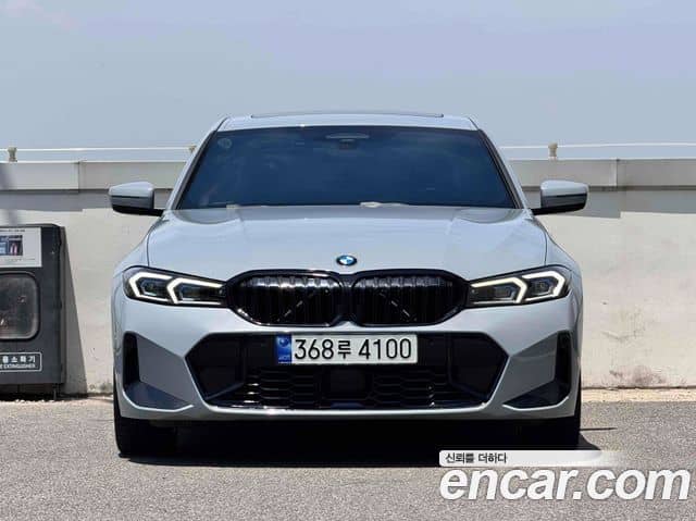 BMW 3 Series, 2023