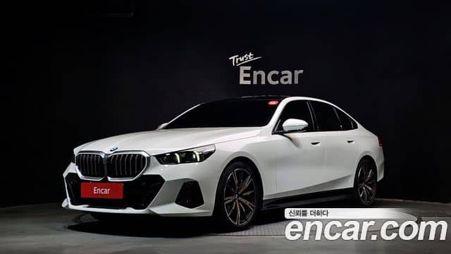 BMW 5 Series, 2025