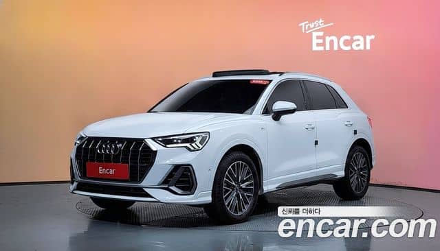 Audi Q3, 2022