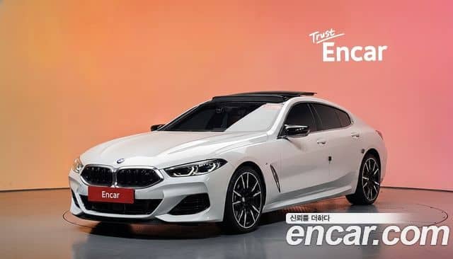 BMW 8 Series, 2024