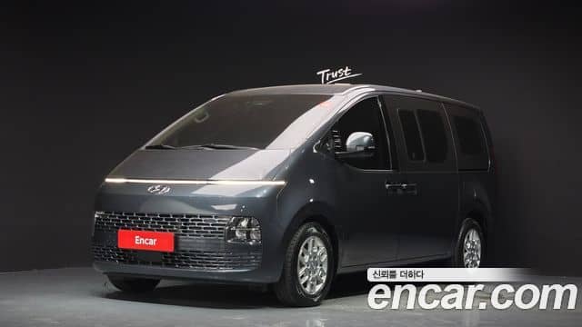 Hyundai Staria, 2022