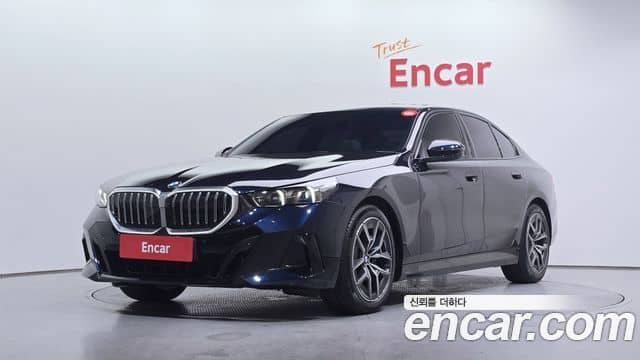 BMW 5 Series, 2025