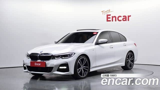 BMW 3 Series, 2022
