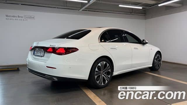 Mercedes-Benz E-Class, 2025