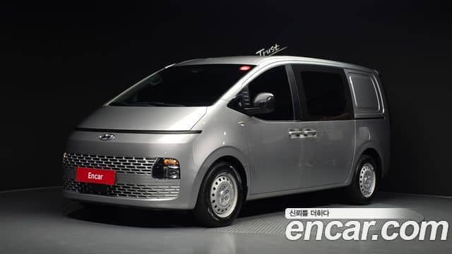 Hyundai Staria, 2022