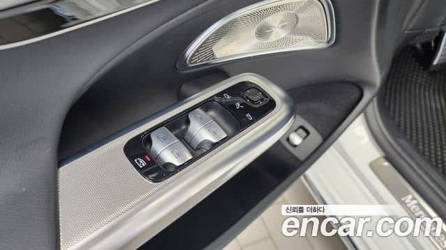 Mercedes-Benz E-Class, 2024