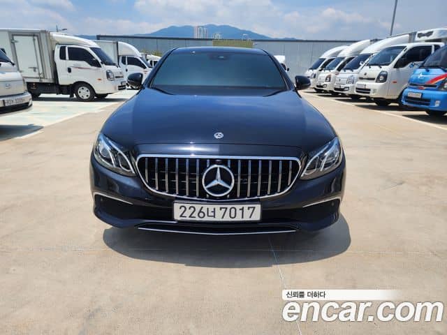 Mercedes-Benz E-Class, 2019