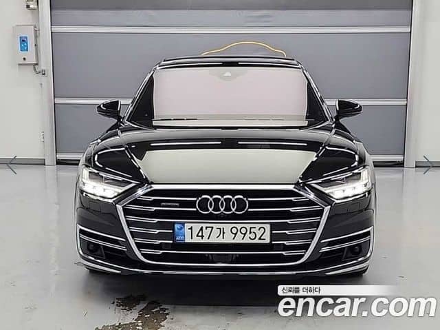 Audi A8, 2021