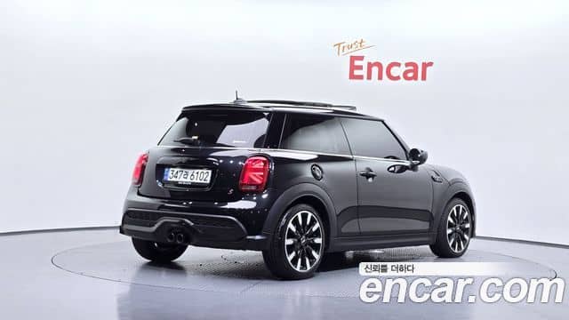 Mini Cooper S, 2022