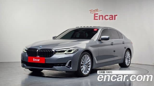 BMW 5 Series, 2023