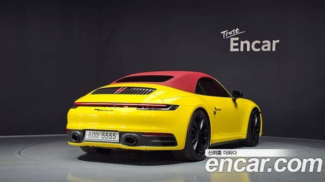 Porsche 911, 2021