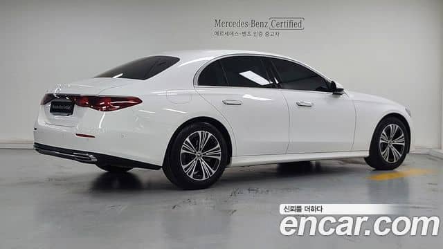Mercedes-Benz E-Class, 2025
