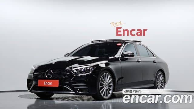 Mercedes-Benz E-Class, 2022