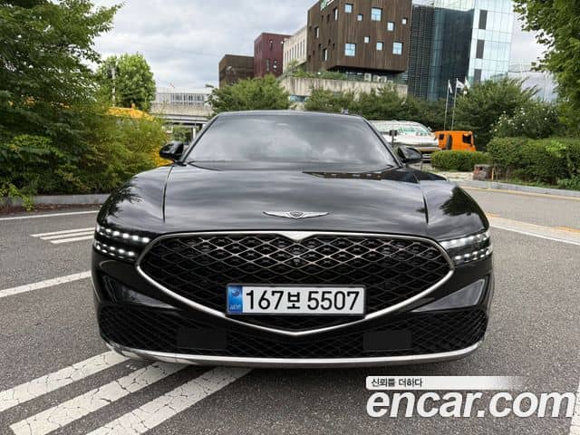 Genesis G90, 2022