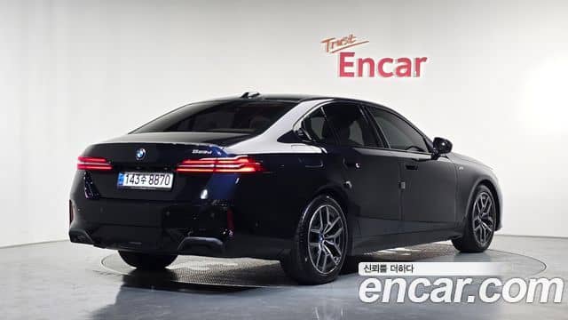 BMW 5 Series, 2025
