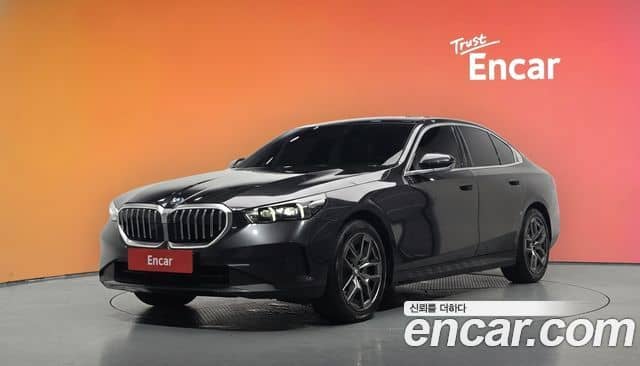 BMW 5 Series, 2025