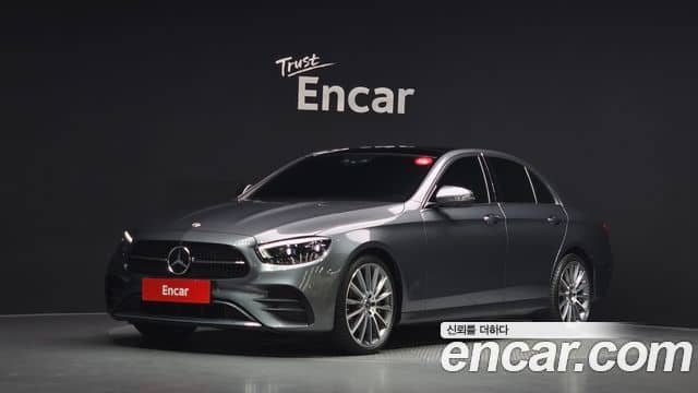 Mercedes-Benz E-Class, 2022