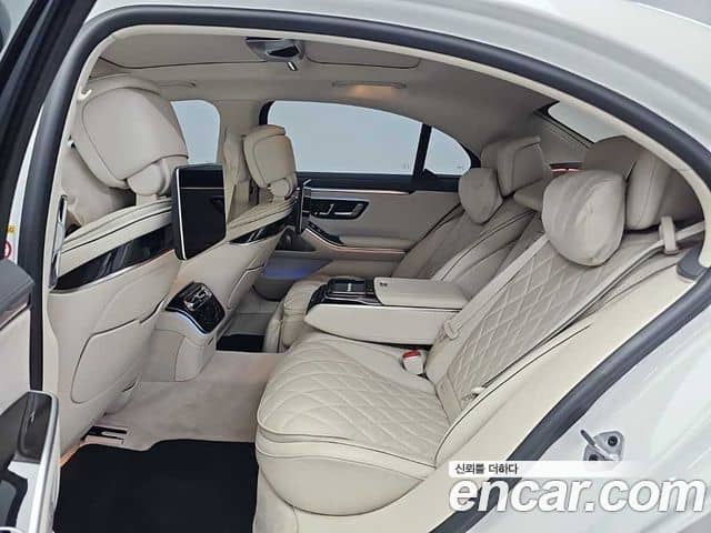 Mercedes-Benz S-Class, 2022