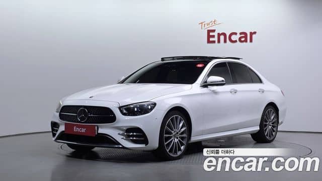 Mercedes-Benz E-Class, 2022