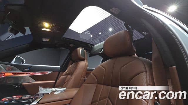 BMW i7, 2024