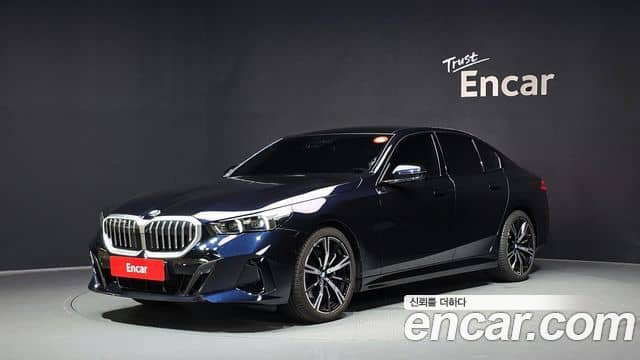 BMW 5 Series, 2026
