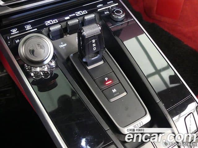 Porsche 911, 2020
