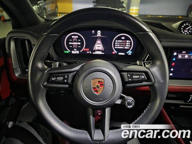 Porsche Cayenne, 2023