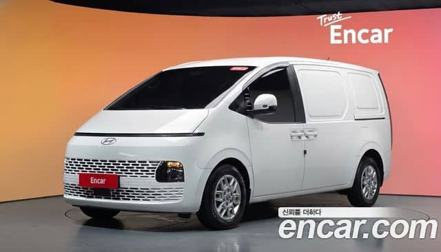 Hyundai Staria, 2024