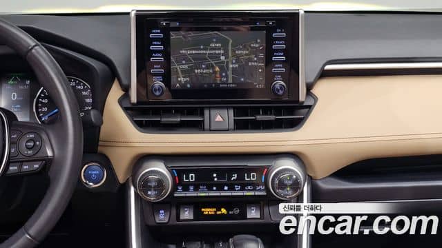Toyota RAV4, 2022