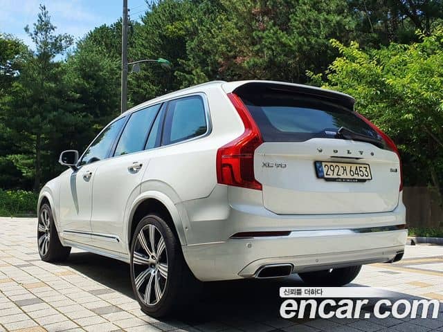 Volvo XC90, 2021