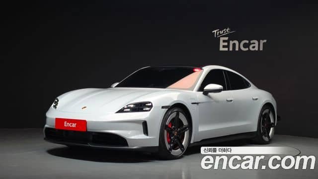 Porsche Taycan, 2025