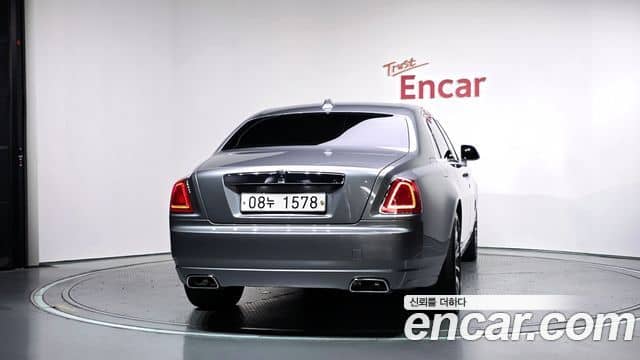 Rolls-Royce Ghost, 2018