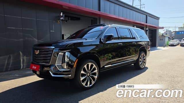 Cadillac Escalade, 2026