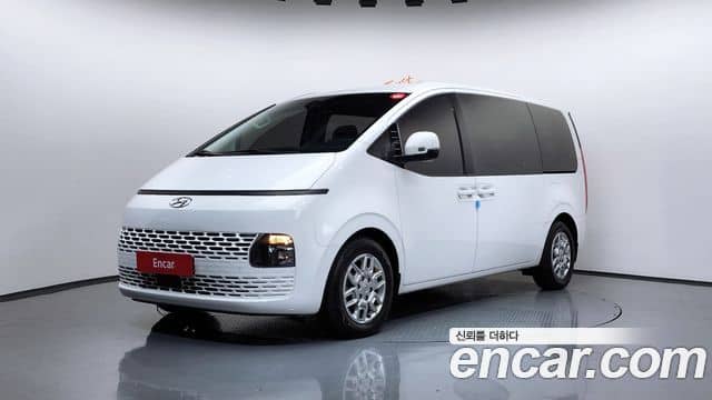 Hyundai Staria, 2022