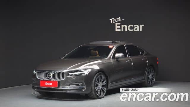Volvo S90, 2023