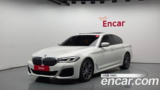 BMW 5 Series, 2022