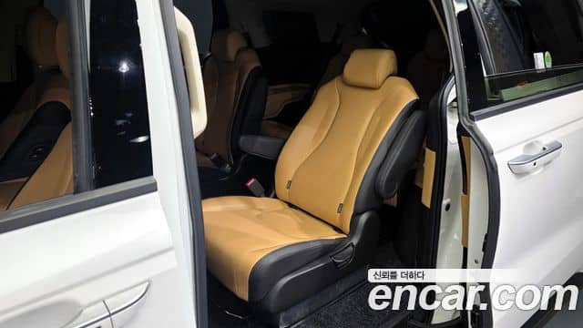Kia Carnival, 2022