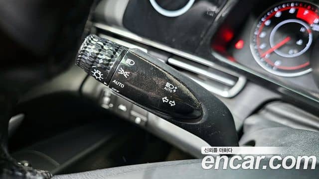 Hyundai The New Avante Hybrid, 2022
