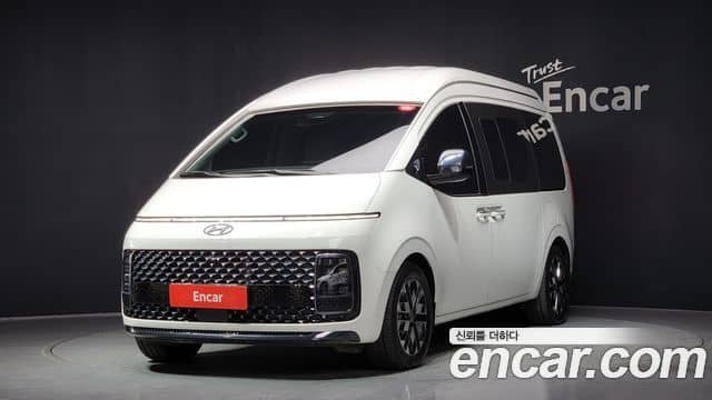 Hyundai Staria, 2022