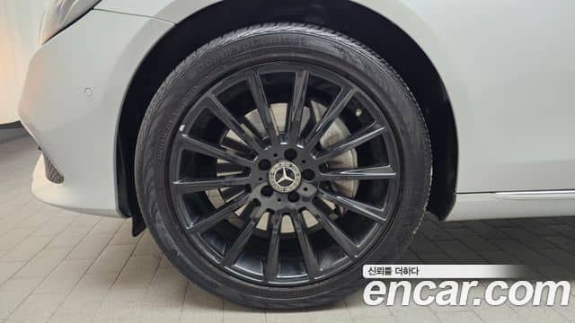 Mercedes-Benz E-Class, 2018